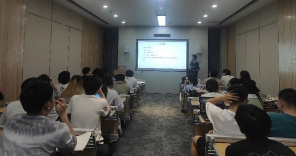 /uploads/image/2022/06/10/4db82d9f0fd39c7fbe14984c92fc795d.jpg 8.jpg